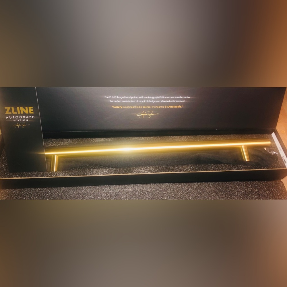 ZLINE RHHZ-PG-24 24" Range Hood Handle Polished Gold Autograph Edition New